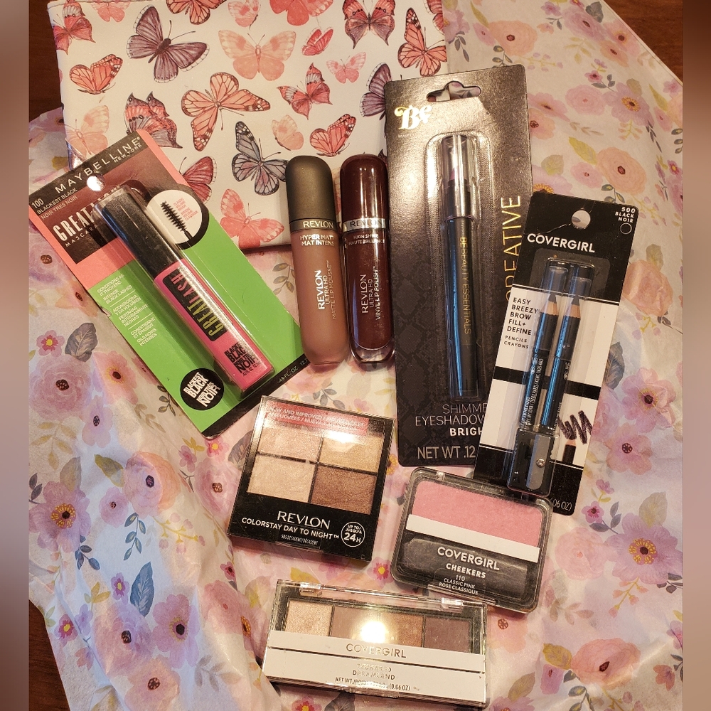 8 Piece Makeup Bundle w/Ipsy Butterfly Mauve Makeup Bag